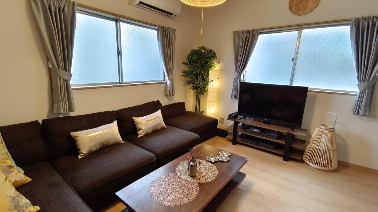 Tsukiyume Kan - House With Parking, 10Mins To Usj, Tennoji, Namba Ōsaka Eksteriør bilde